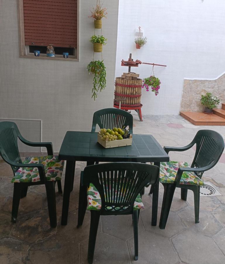 Casa Vacanze Campi Salentina المظهر الخارجي الصورة