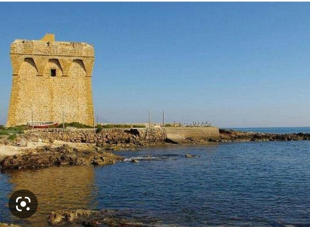 Casa Vacanze Campi Salentina المظهر الخارجي الصورة