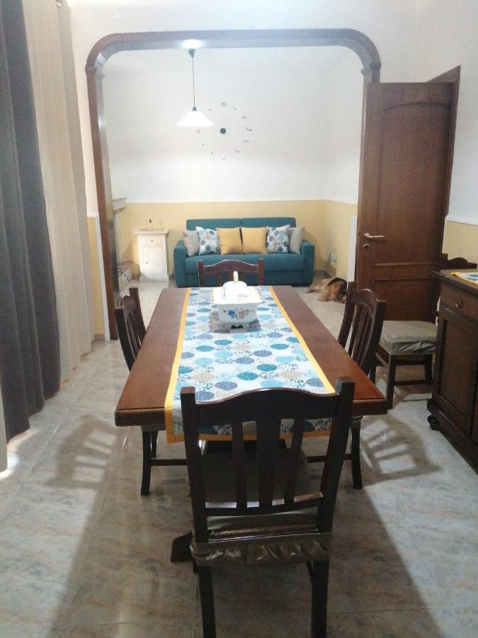 Casa Vacanze Campi Salentina المظهر الخارجي الصورة